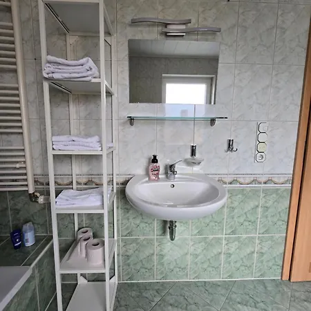 Apartamento Grosse 3-zimmer Biggesee- Olpe Ideal Fuer Teams Oder Familien
